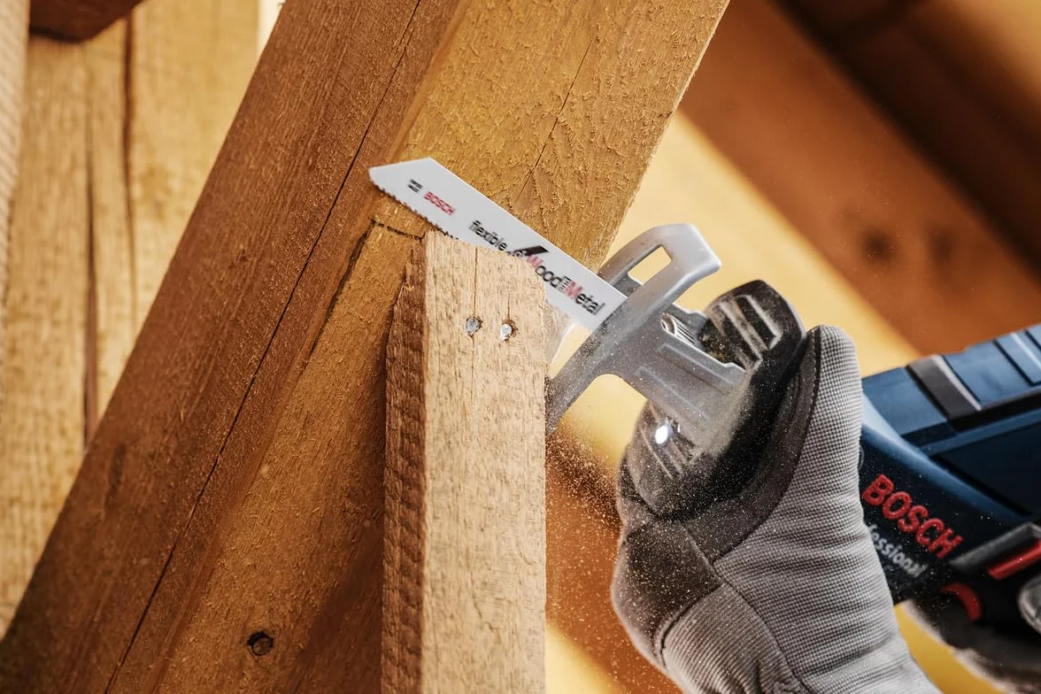 Bosch Professional 2 szt. brzeszczot do piły szablasta S 1222 VF Flexible for Wood and Metal (długość 300 mm, akcesoria do piły szablajnej)