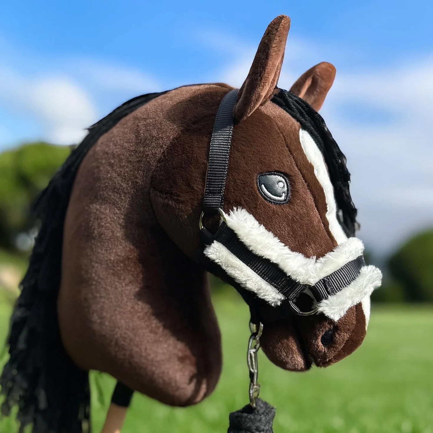 Hobby Horse Black Moumoute Halter Akcesory ze smyczą i czapką zabezpieczającą przed owadami, czarno-białe, do hobbystów, dla koni, rozmiar A4/A3