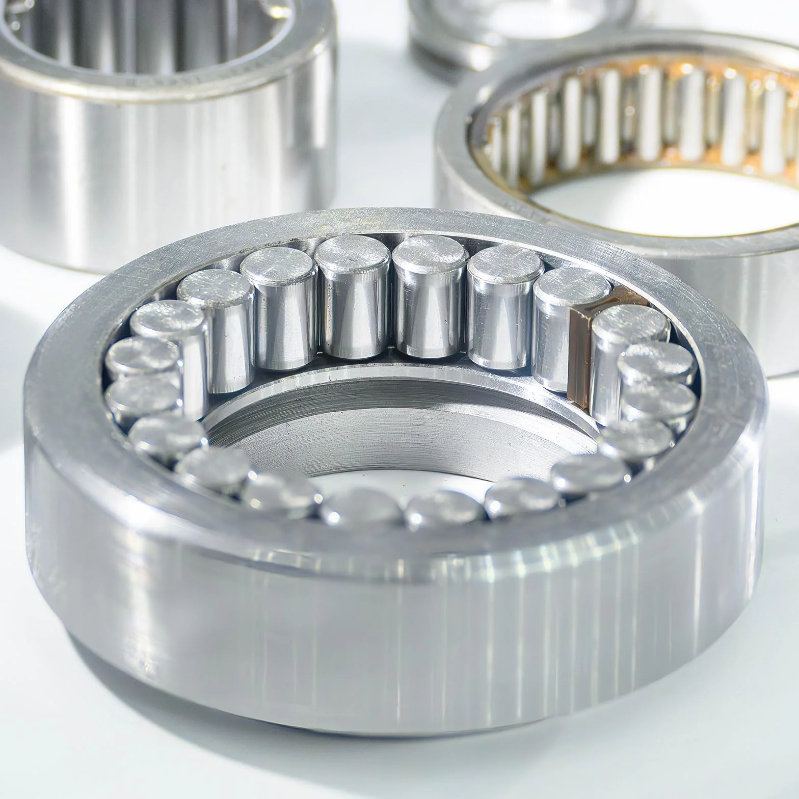 QUARKZMAN 100 szt. 3 mm x 16 mm, stal łożyskowa, cylindryczne trzpienie do regałów, elementy mocujące, metalowe kołki do regałów, tolerancja +/-0,02 mm, kolor srebrny