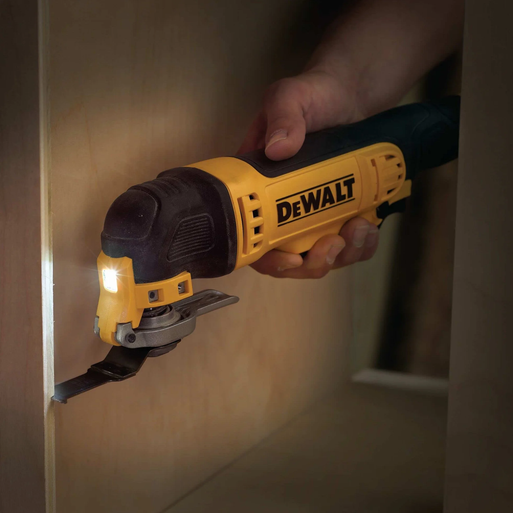 Dewalt Dwe315Kt Narzędzie Wielofunkcyjne Czarny/Żółty 8,5 x 22,5 x 11 cm 506 g